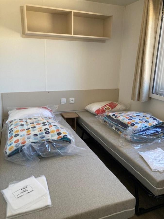 Mhvacances Louent Plusieurs Mobilhomes Dans Camping 4 Etoiles A 200M De La Plage Et Cure Thermale กาเนต์-อ็อง-รูสซียง ภายนอก รูปภาพ