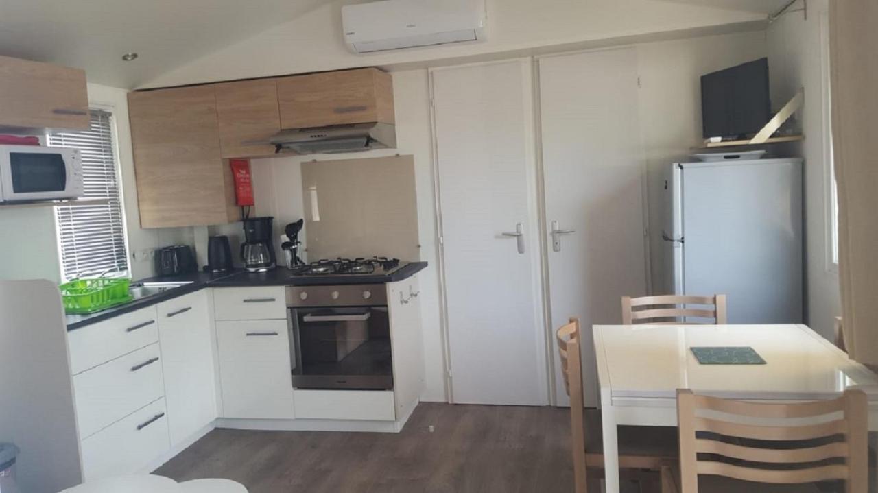 Mhvacances Louent Plusieurs Mobilhomes Dans Camping 4 Etoiles A 200M De La Plage Et Cure Thermale กาเนต์-อ็อง-รูสซียง ภายนอก รูปภาพ